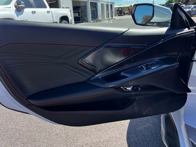Used 2024 Chevrolet Corvette Z06 w/ Z07 Performance Package image 24