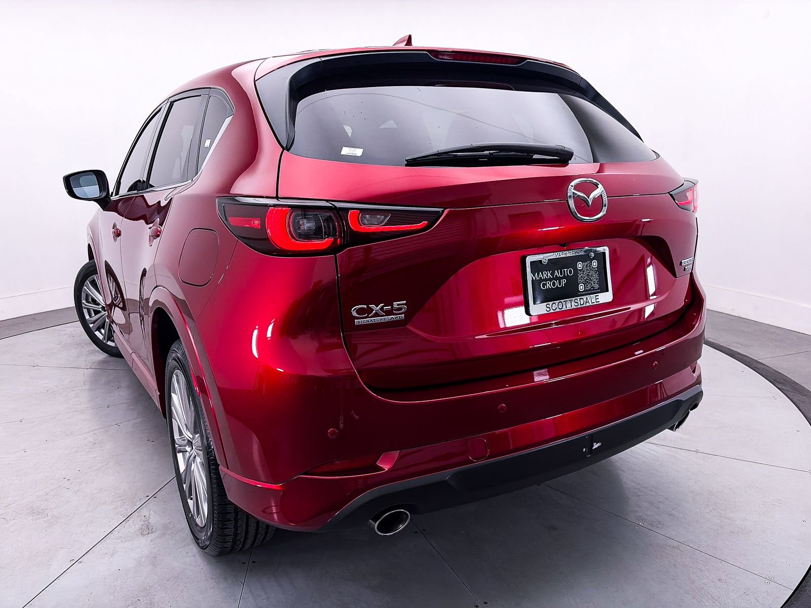 Certified 2023 MAZDA CX-5 Signature AWD/4WD image 9