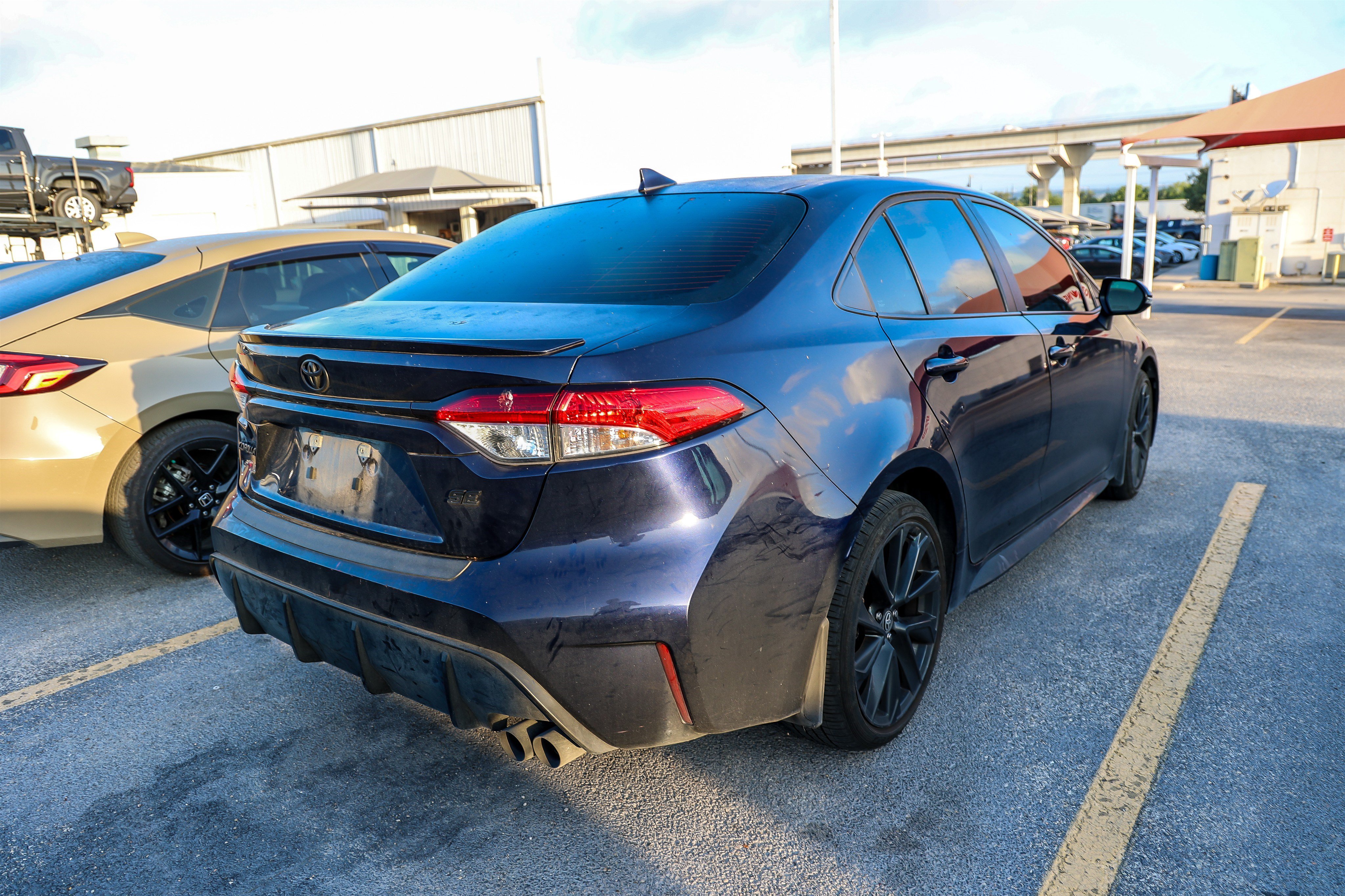 Certified 2025 Toyota Corolla SE FWD image 8