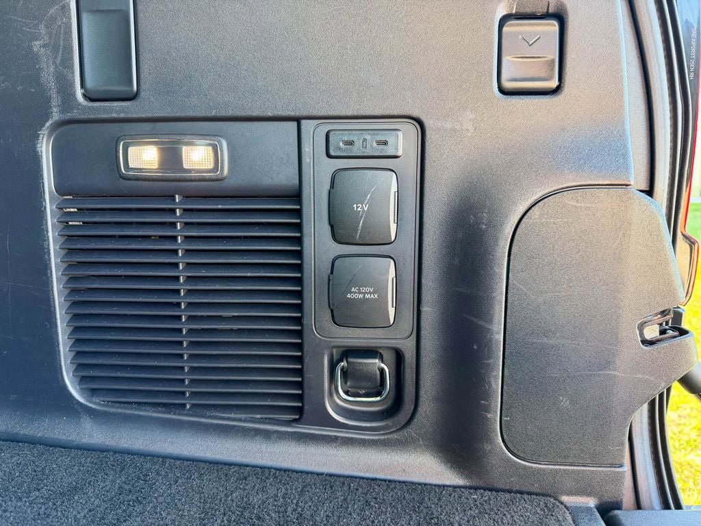 Certified 2025 Ford Expedition Max Active AWD/4WD image 19