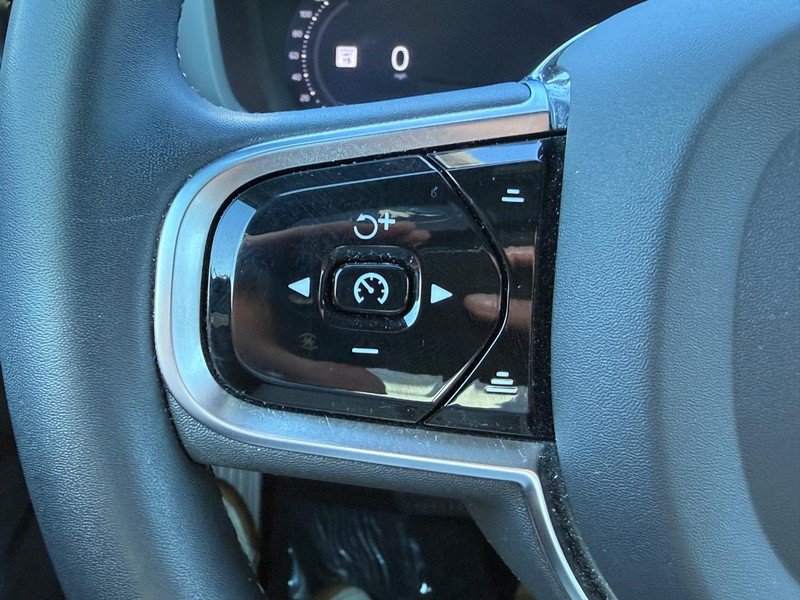 Used 2024 Volvo S60 T8 Ultimate AWD/4WD image 19