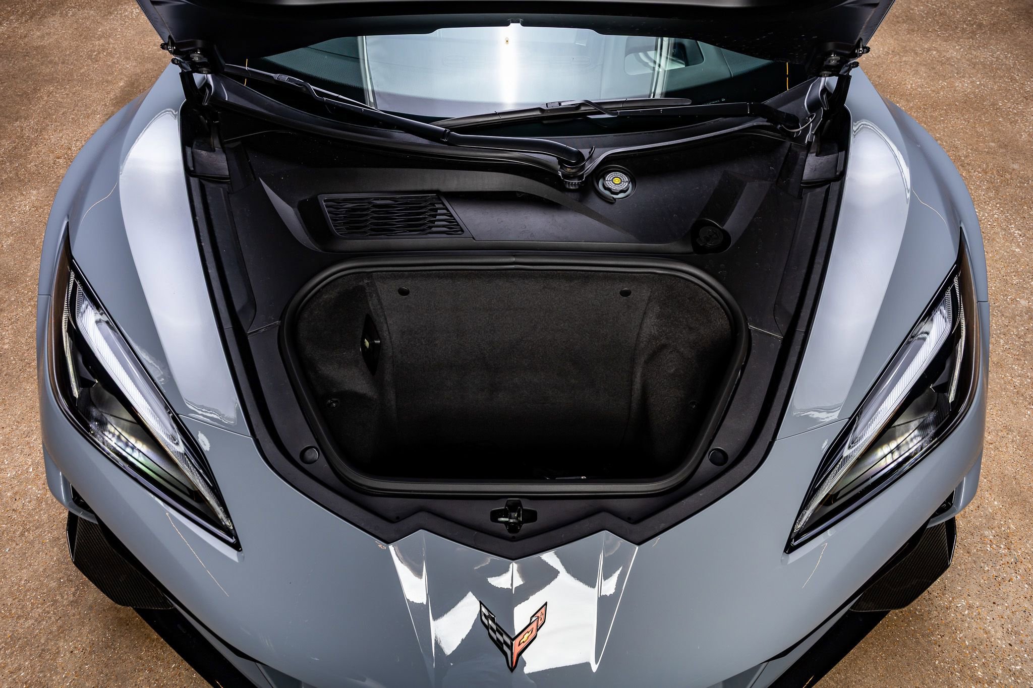 Used 2024 Chevrolet Corvette Z06 RWD image 36