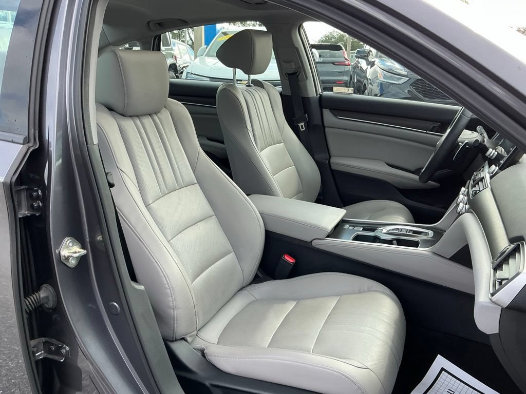 Certified 2018 Honda Accord EX-L image 19