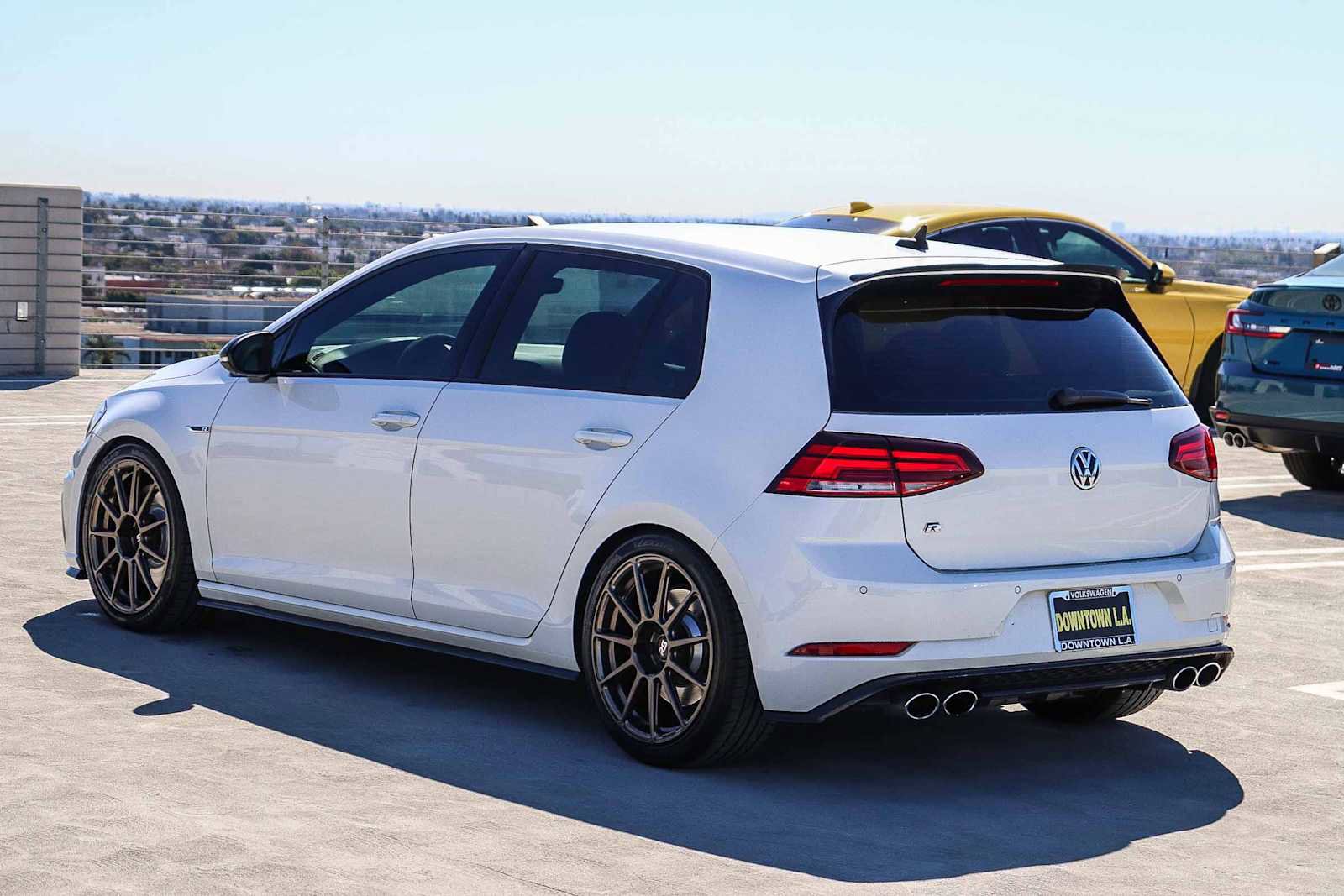 Used 2019 Volkswagen Golf R 4-Door image 6
