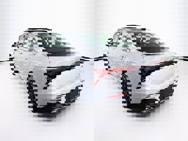 New 2026 Kia K5 GT image 7