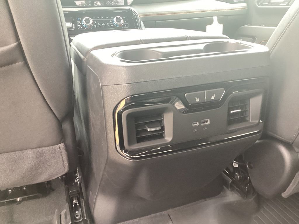 New 2026 GMC Sierra 2500 AT4 w/ AT4 Premium Plus Package AWD/4WD image 23