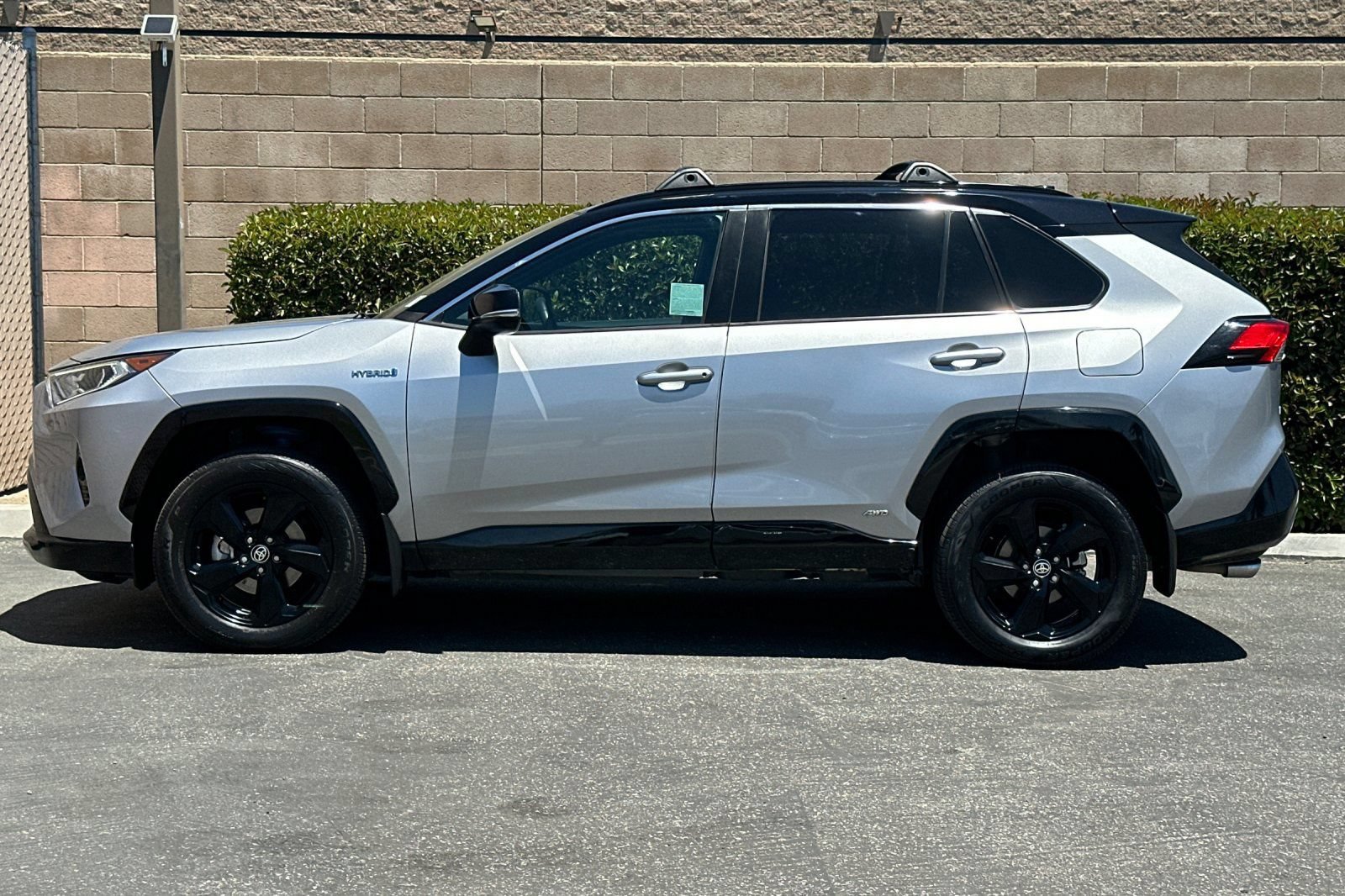Used 2021 Toyota RAV4 XSE w/ XSE Grade Weather Package AWD/4WD image 7