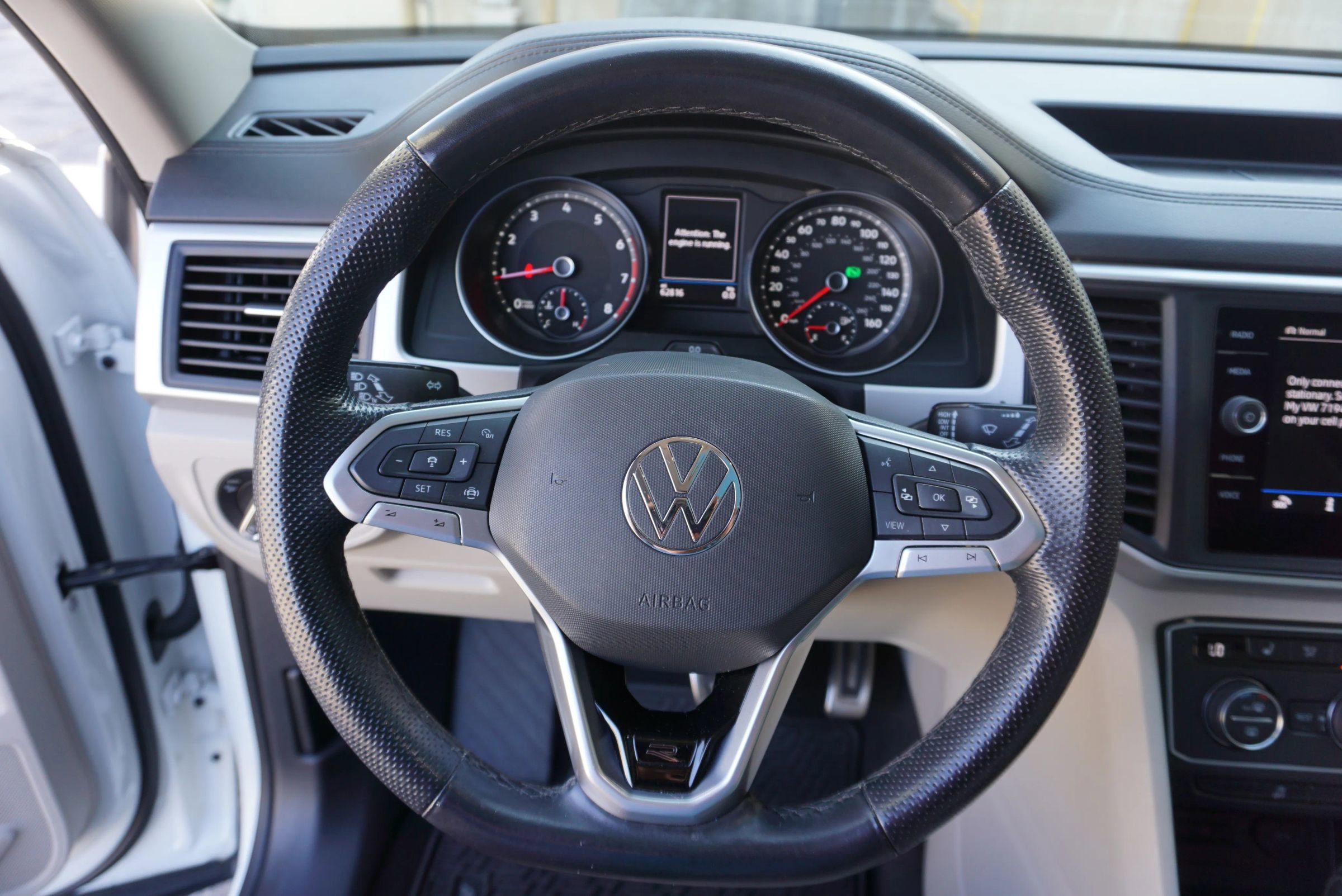 Used 2021 Volkswagen Atlas SE w/ Panoramic Sunroof Package image 27