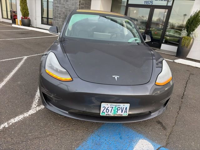 Used 2018 Tesla Model 3 Long Range image 2