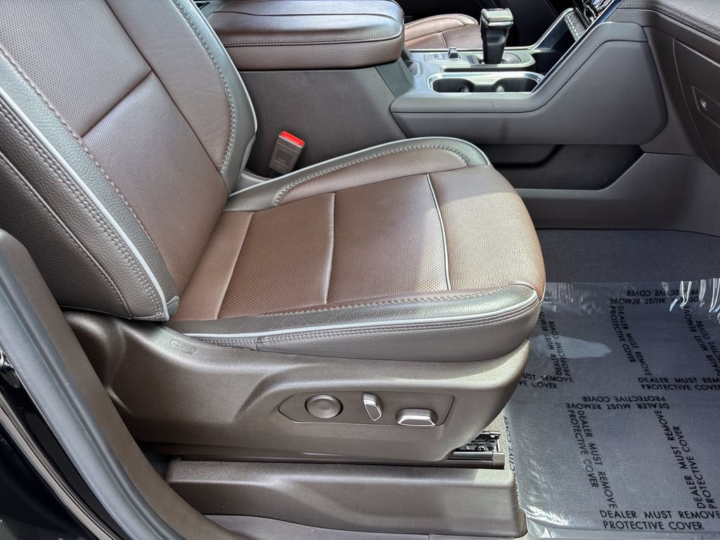 Used 2023 GMC Sierra 1500 Denali AWD/4WD image 47
