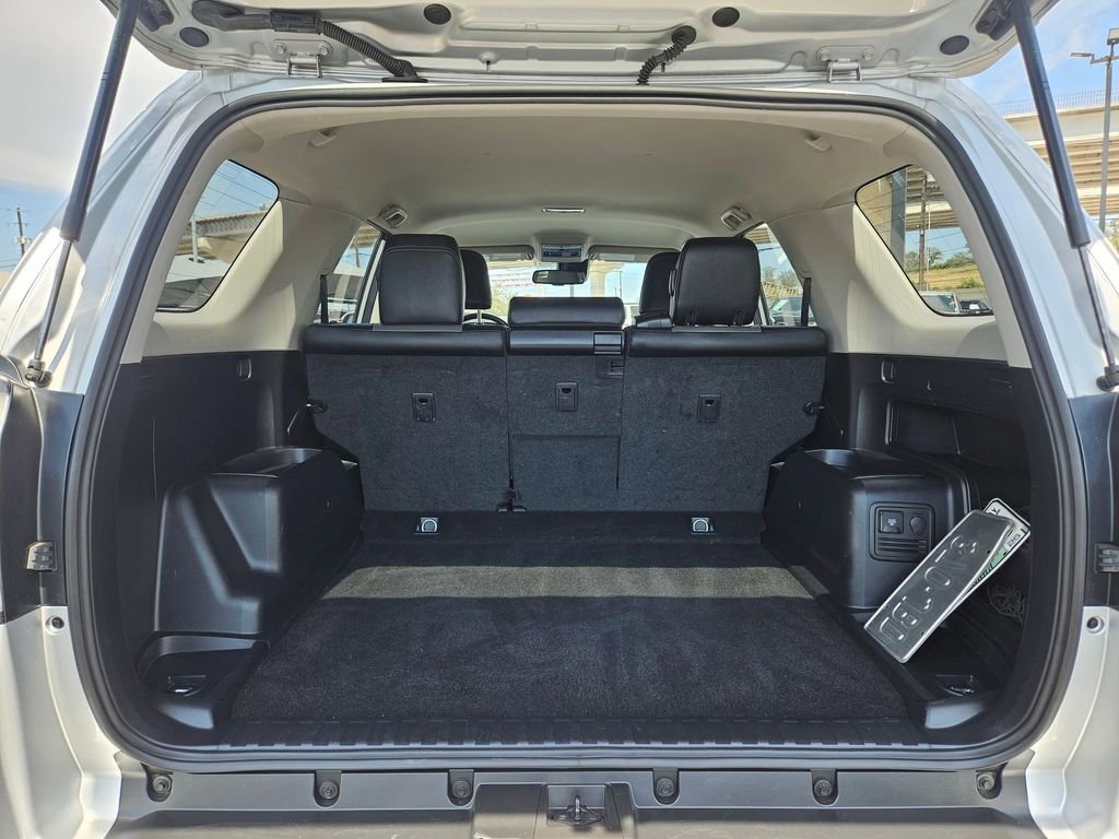 Used 2024 Toyota 4Runner SR5 Premium image 26