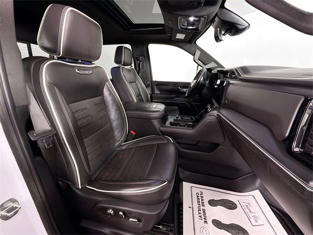 Used 2024 GMC Sierra 2500 AT4X image 27