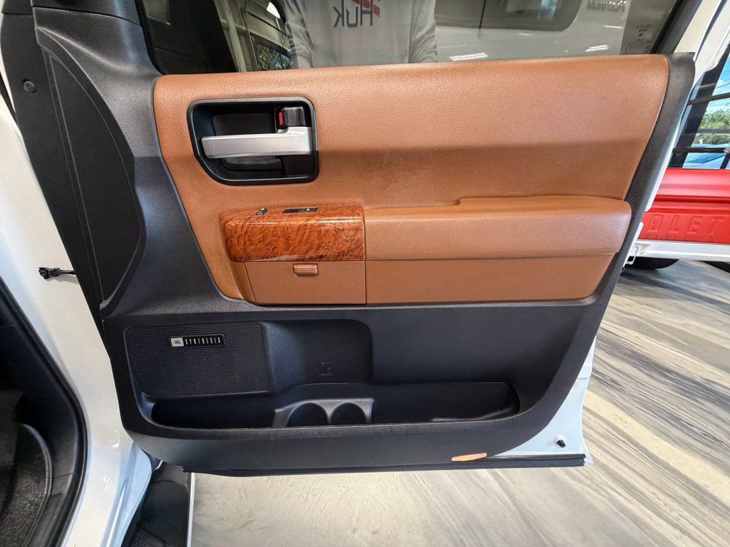 Used 2018 Toyota Sequoia Platinum AWD/4WD image 52