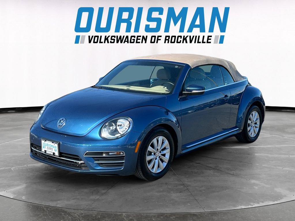 Used 2019 Volkswagen Beetle 2.0T S image 2