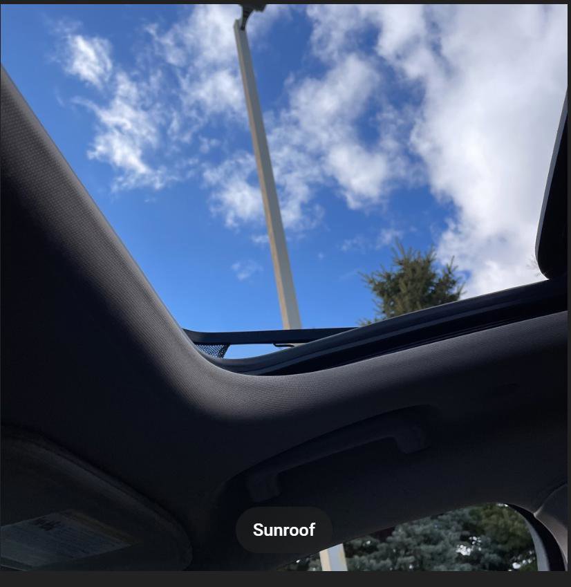 Used 2022 Lincoln Nautilus Reserve image 9