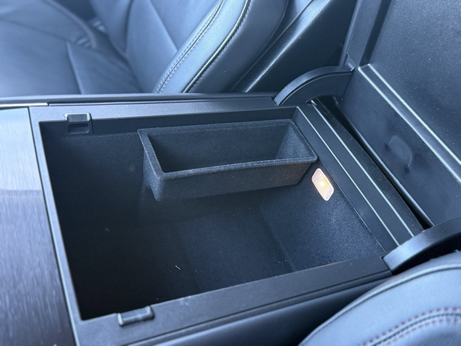 Used 2023 Lincoln Aviator Reserve w/ Equipment Group 201A image 37