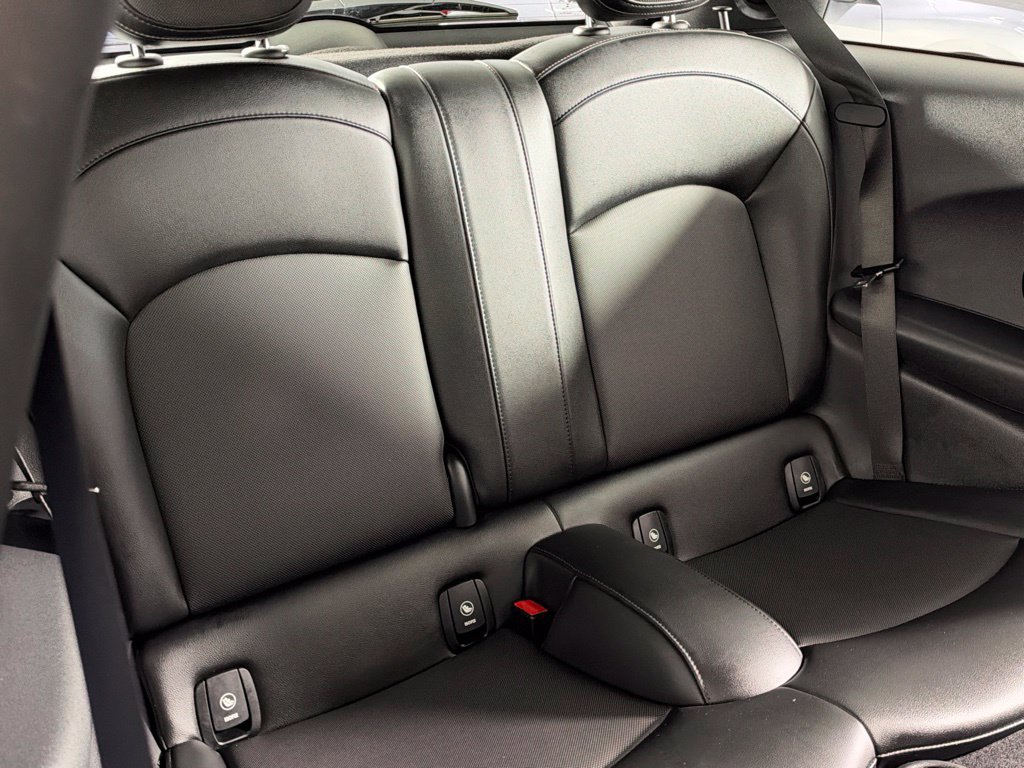 Used 2014 MINI Cooper 2-Door Hardtop FWD image 30