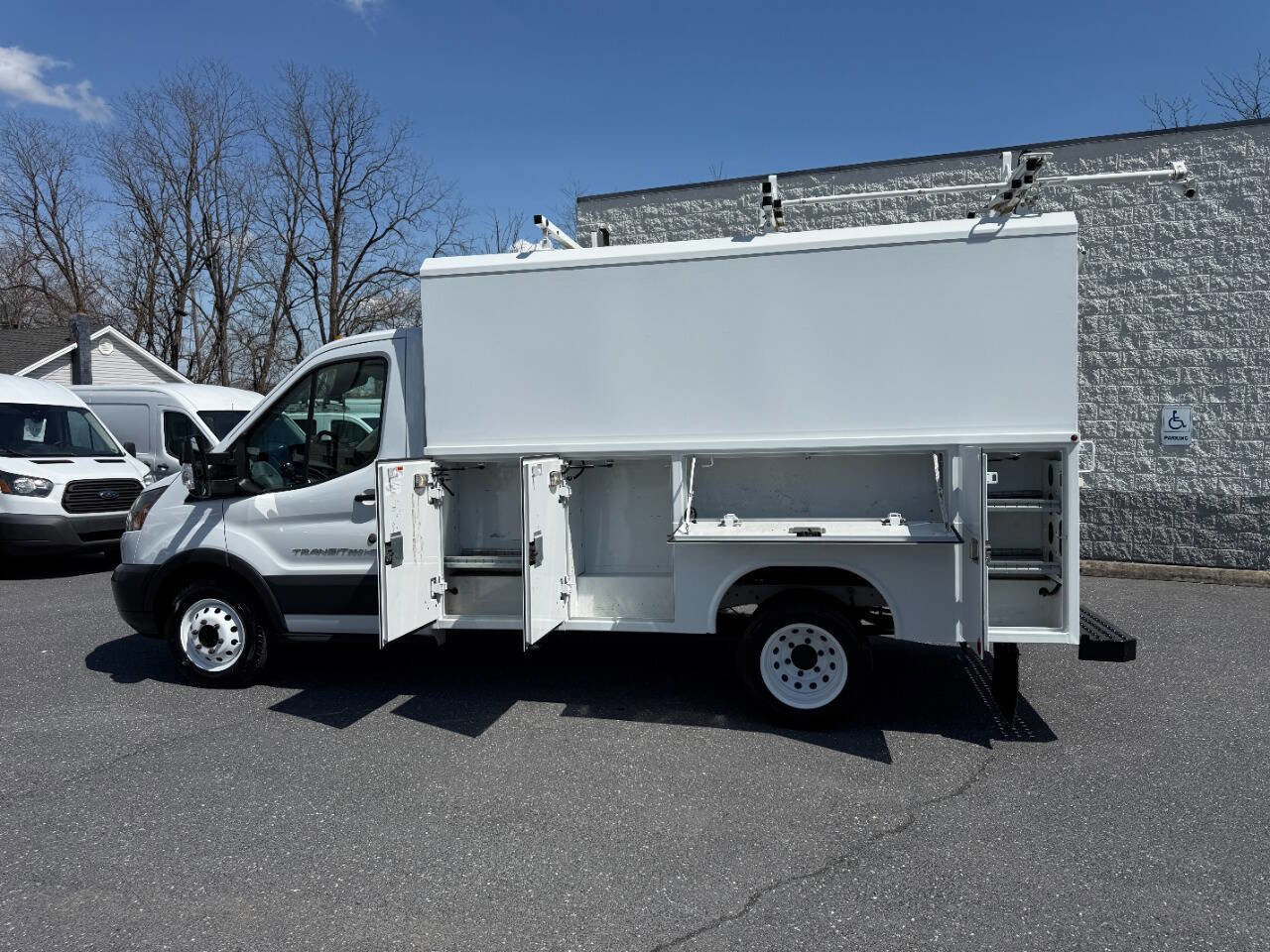 Used 2016 Ford Transit 350 138 DRW w/ Interior Upgrade Package RWD image 8