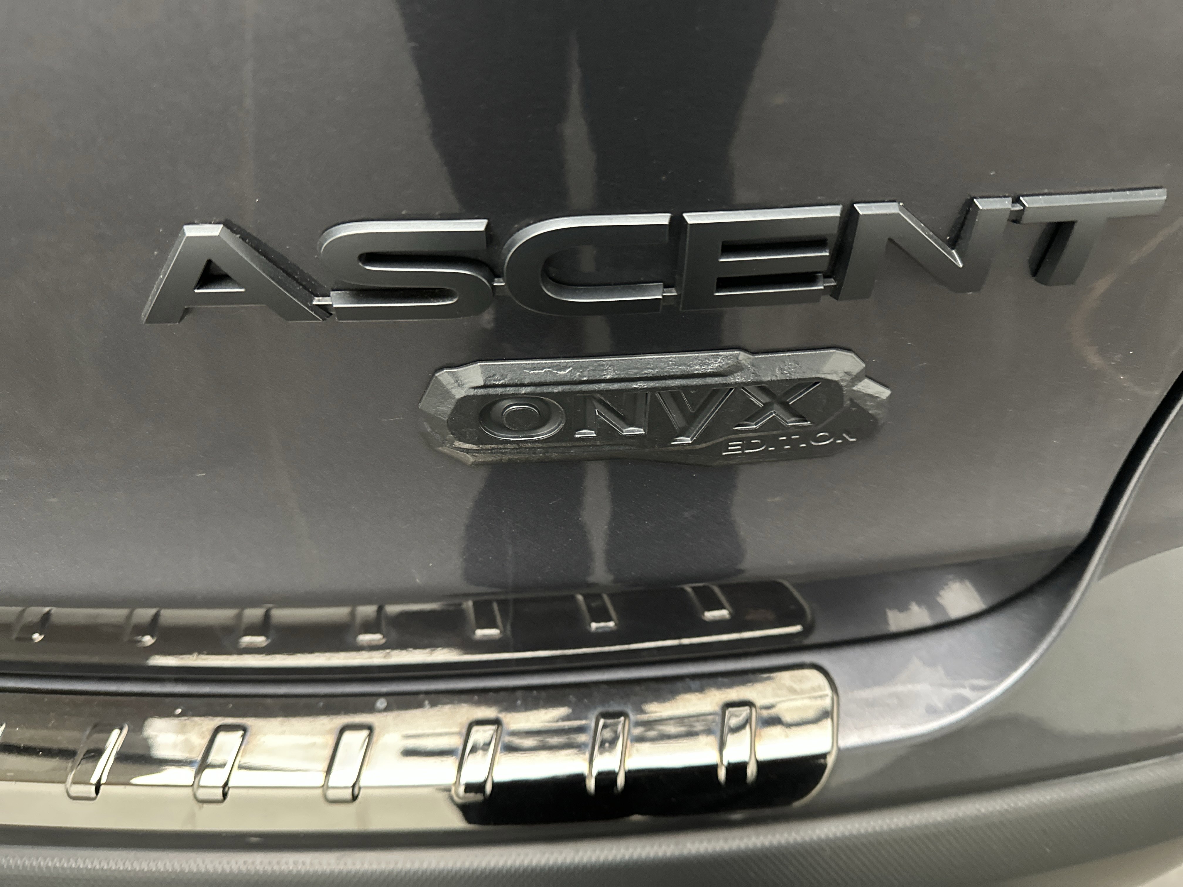 Used 2023 Subaru Ascent Onyx Edition image 11