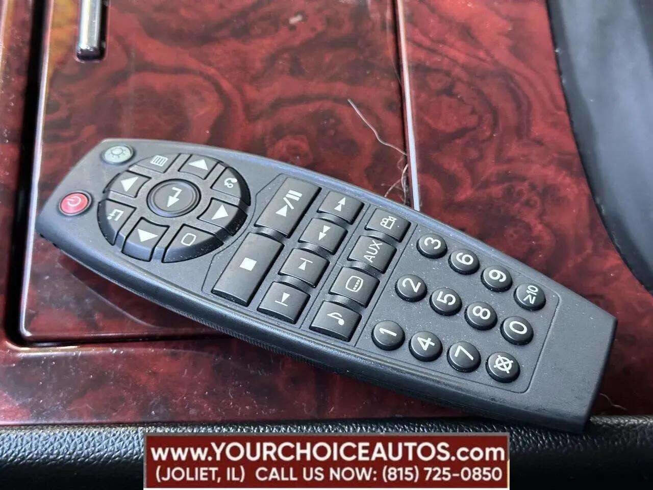 Used 2007 Cadillac Escalade ESV AWD w/ Information Package image 44