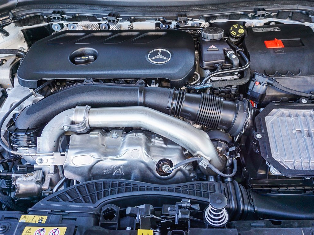 Used 2025 Mercedes-Benz GLA 250 image 26