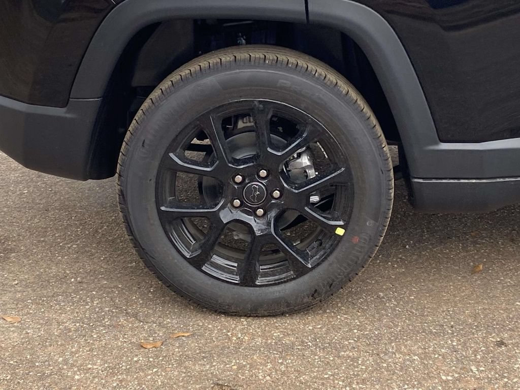 New 2026 Jeep Compass Latitude AWD/4WD image 38