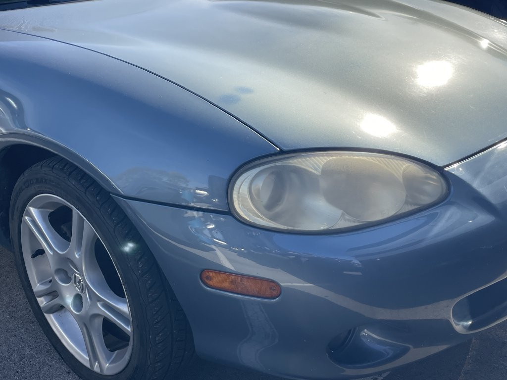 Used 2005 MAZDA MX-5 Miata LS RWD image 11