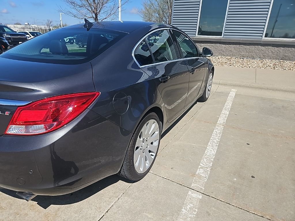 Used 2011 Buick Regal CXL Turbo w/ TO7 Preferred Equipment Group image 4