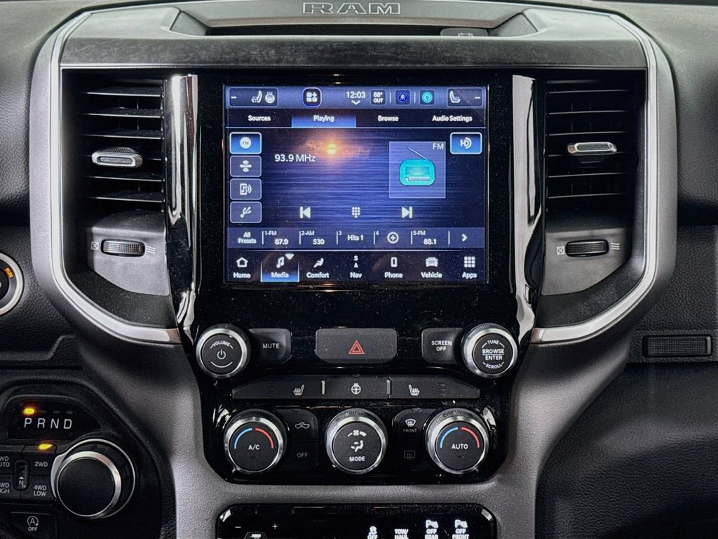 Used 2022 RAM 1500 Big Horn AWD/4WD image 15