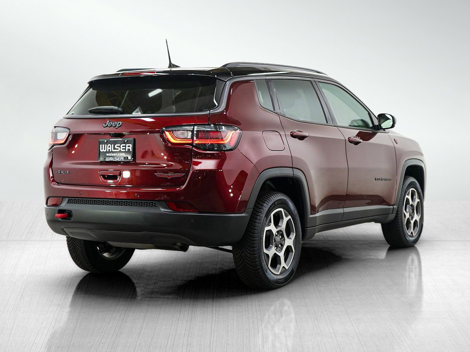 Used 2022 Jeep Compass Trailhawk w/ Trailhawk Elite Group AWD/4WD image 6
