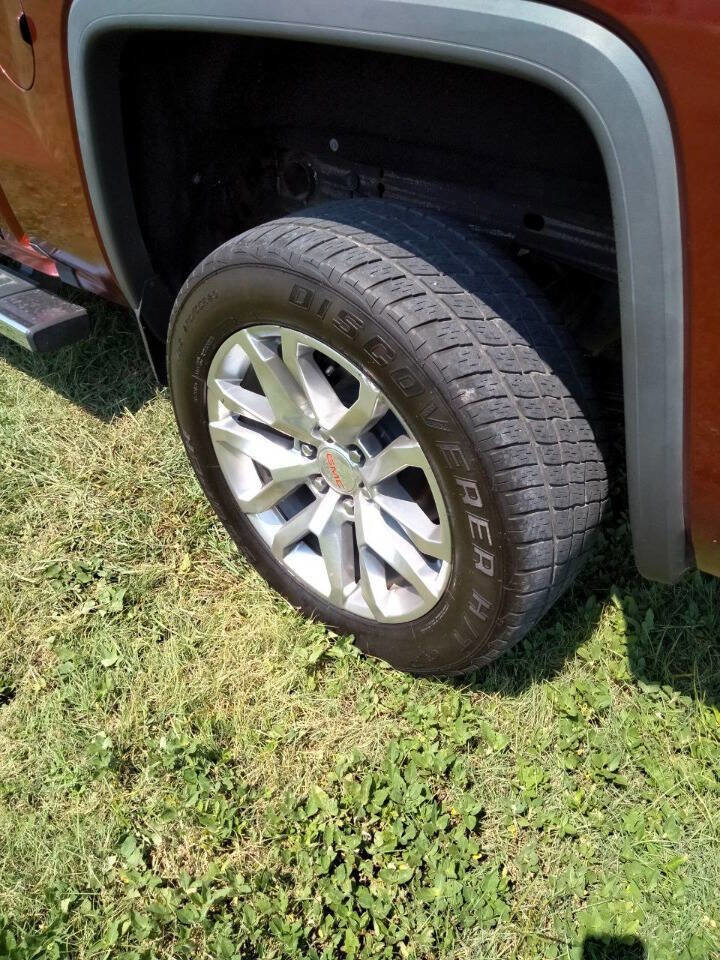 Used 2017 GMC Sierra 1500 SLT w/ SLT Premium Package image 29