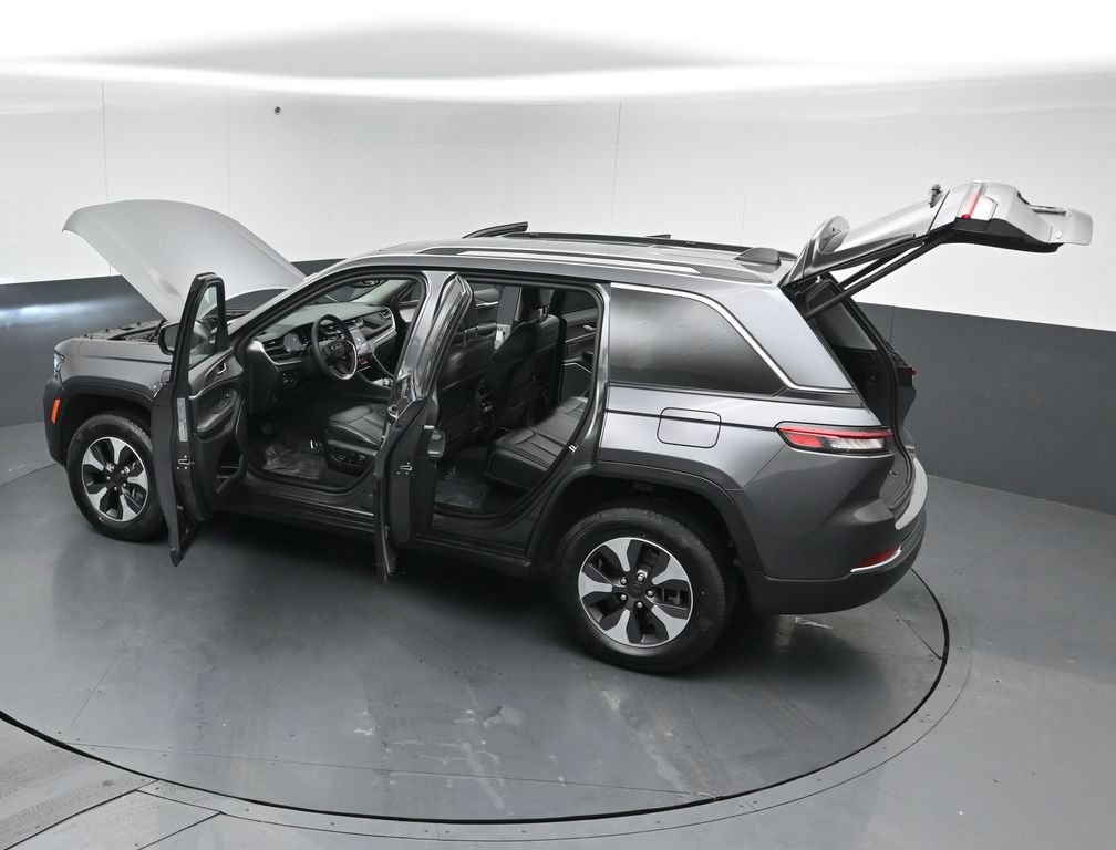 Used 2022 Jeep Grand Cherokee Limited 4xe AWD/4WD image 51