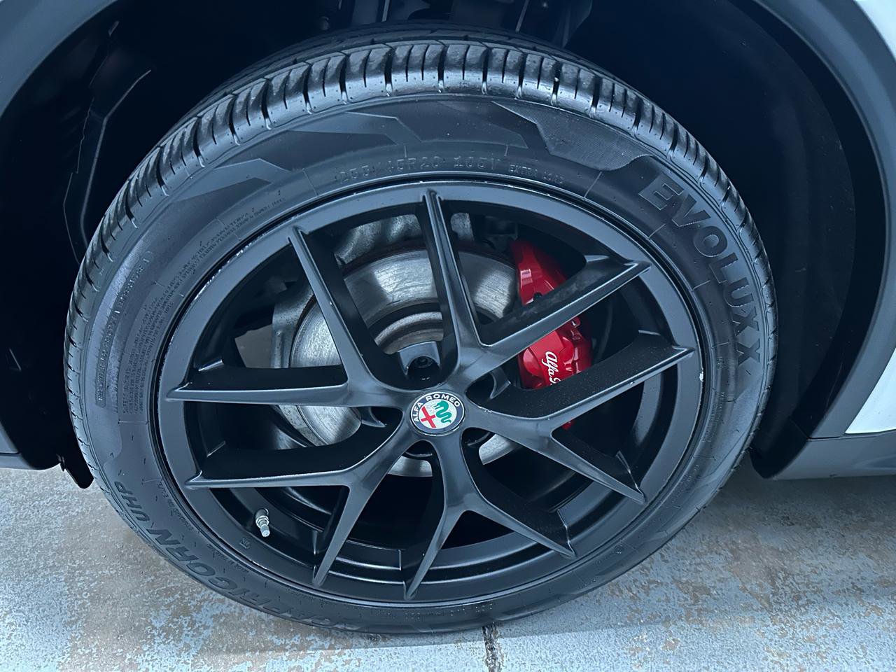 Used 2019 Alfa Romeo Stelvio Ti Sport w/ Quick Order Package 22S Sport image 24