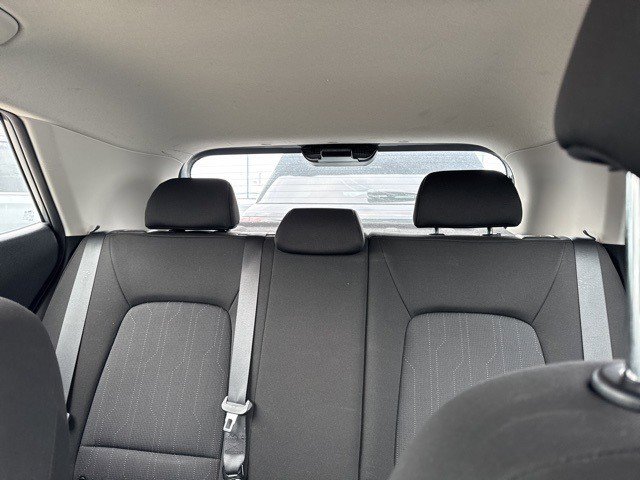 Used 2021 Hyundai Venue SE image 14