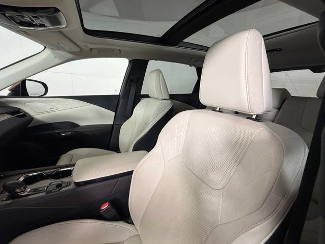 Used 2024 Lexus RX 350 FWD w/ Convenience Package image 5
