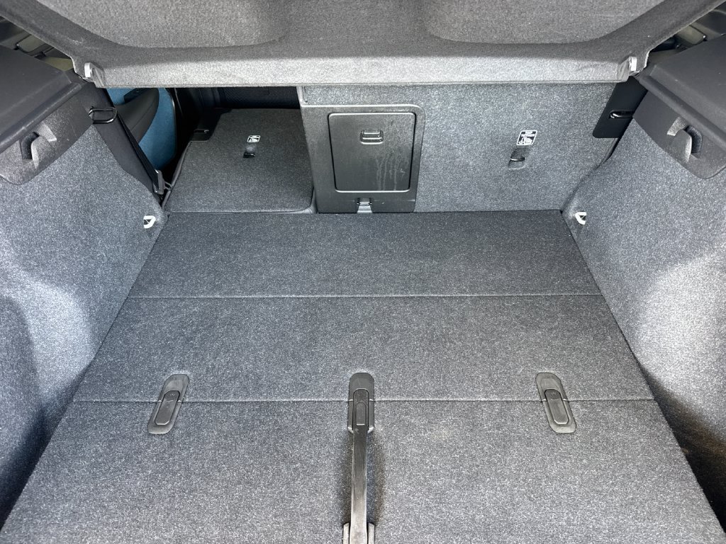Certified 2023 Volvo XC40 Recharge Plus AWD/4WD image 14