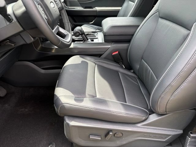 New 2026 Ford F150 Lariat w/ Equipment Group 501A Mid AWD/4WD image 11