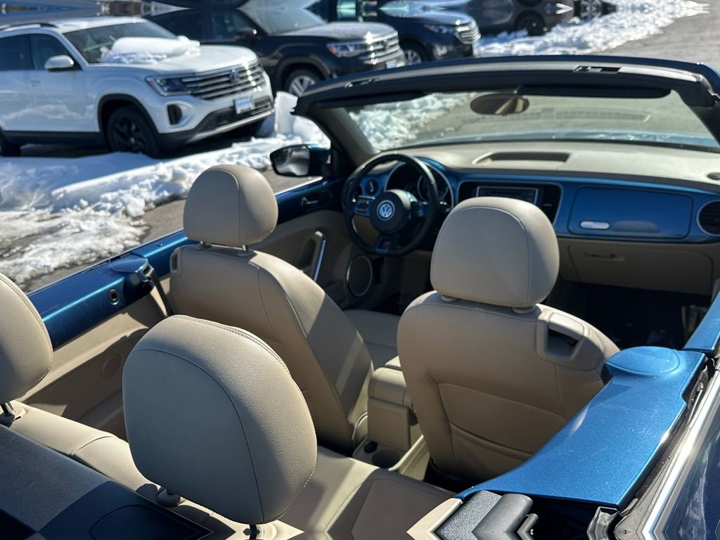 Used 2019 Volkswagen Beetle 2.0T S image 24