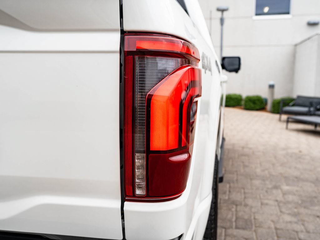 Used 2024 Ford F150 Lariat AWD/4WD image 9