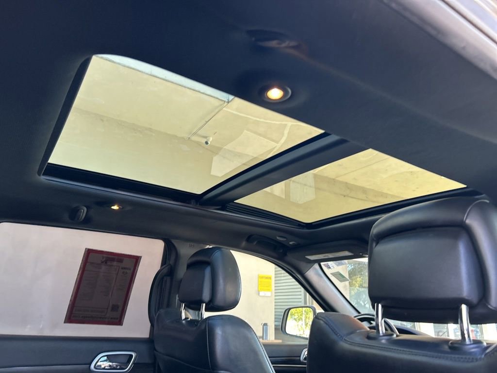 Used 2019 Jeep Grand Cherokee Limited w/ Luxury Group II image 33