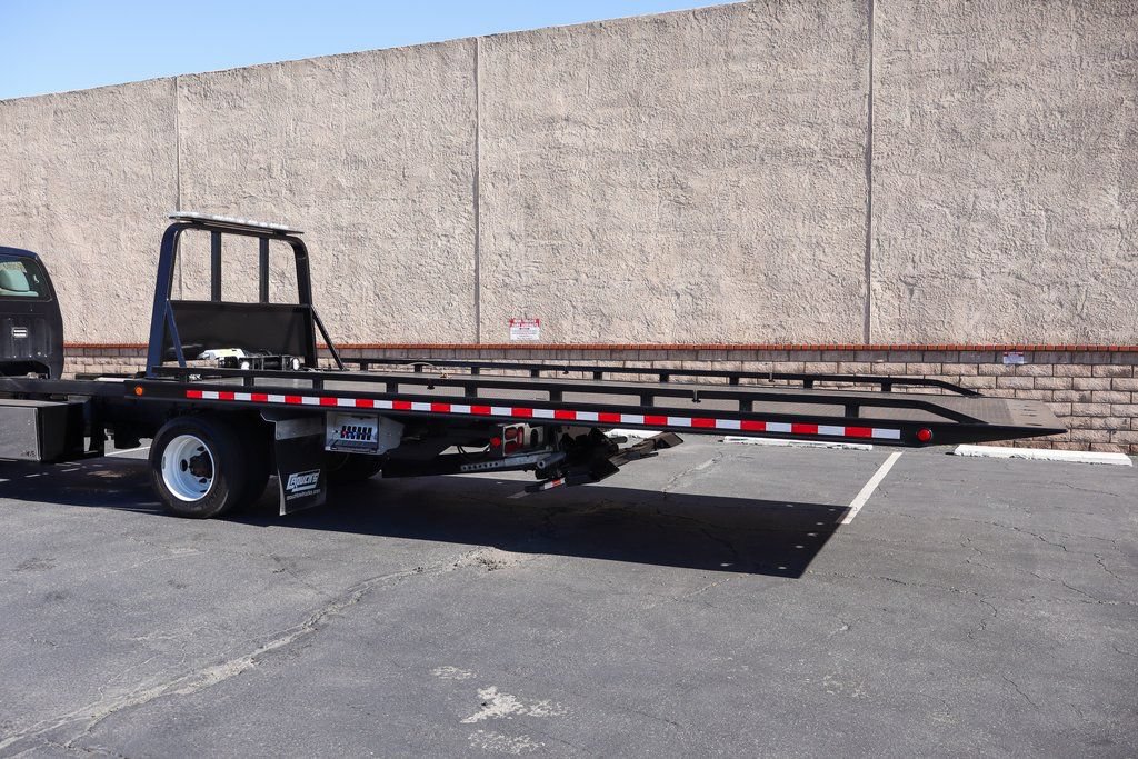 Used 2023 Ford F650 2WD Regular Cab Super Duty image 8