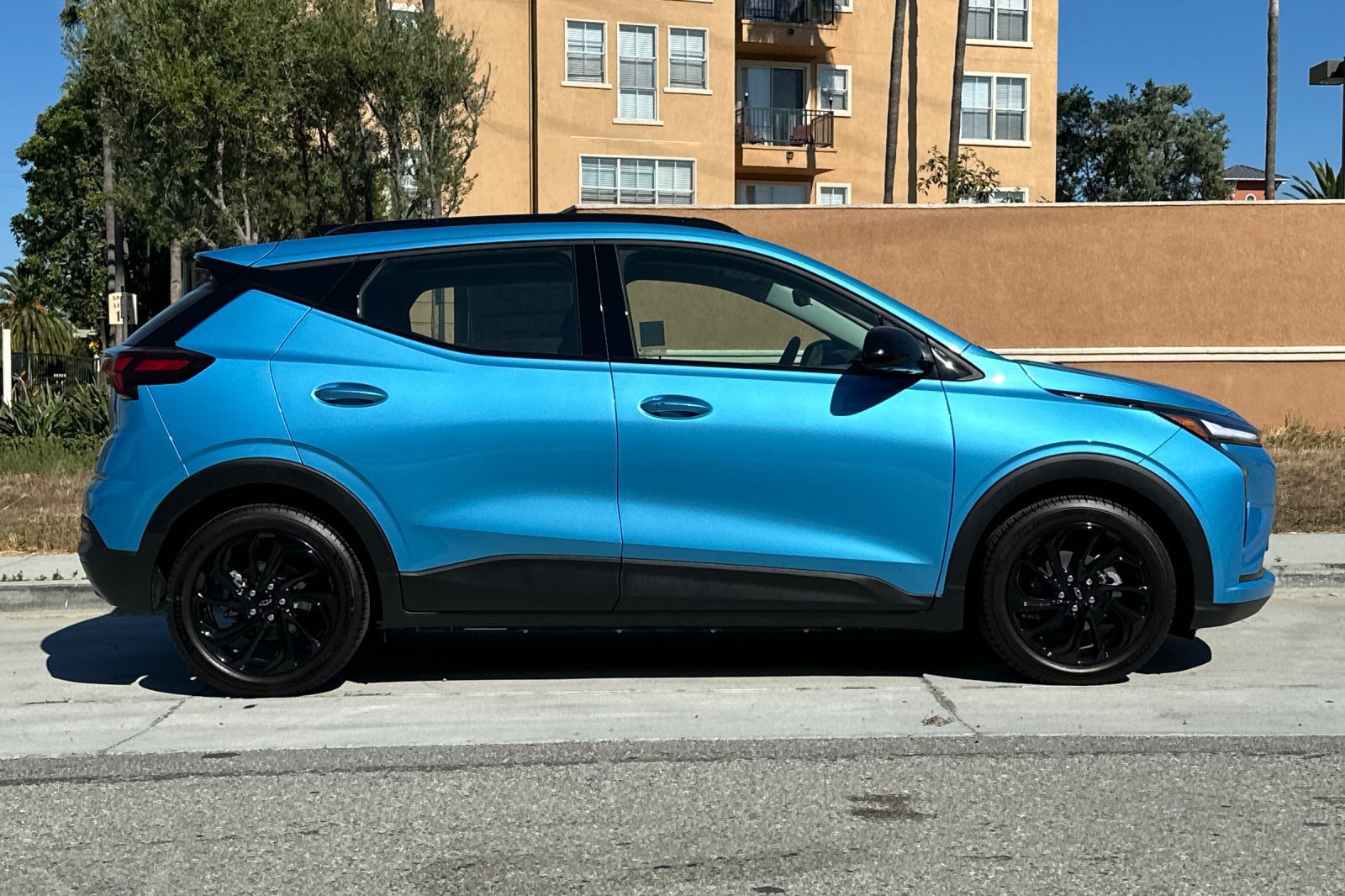 New 2027 Chevrolet Bolt RS w/ Technology Package FWD image 3