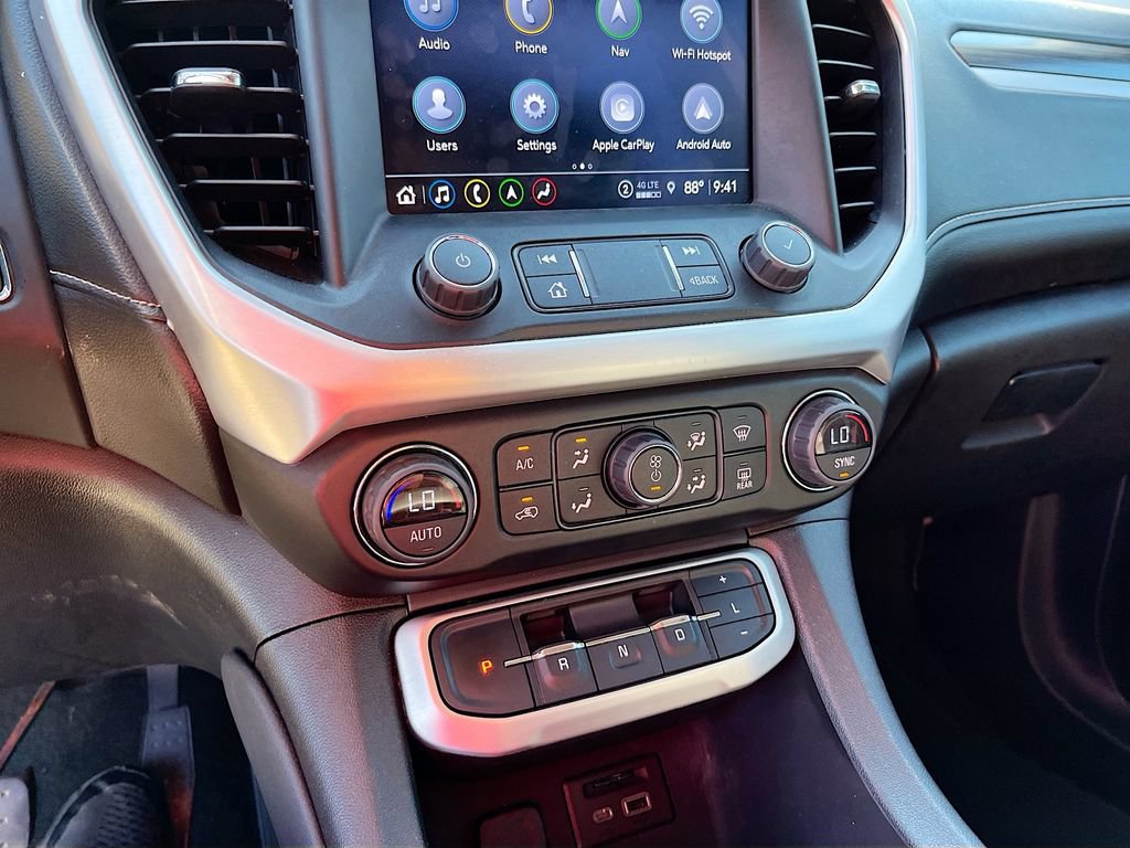 Used 2023 GMC Acadia SLT w/ Elevation Edition FWD image 15