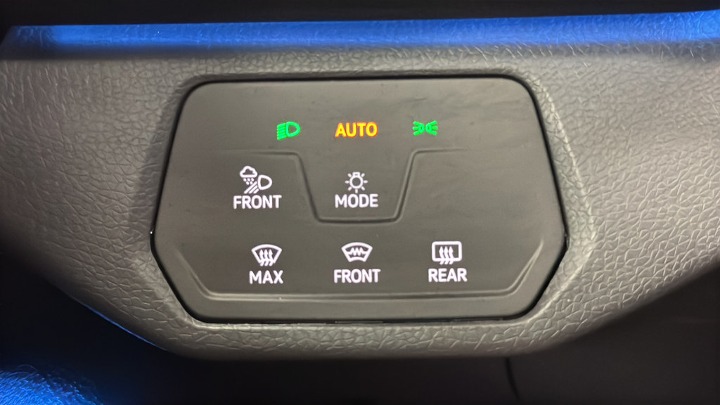 Used 2023 Volkswagen ID.4 Pro S AWD/4WD image 30