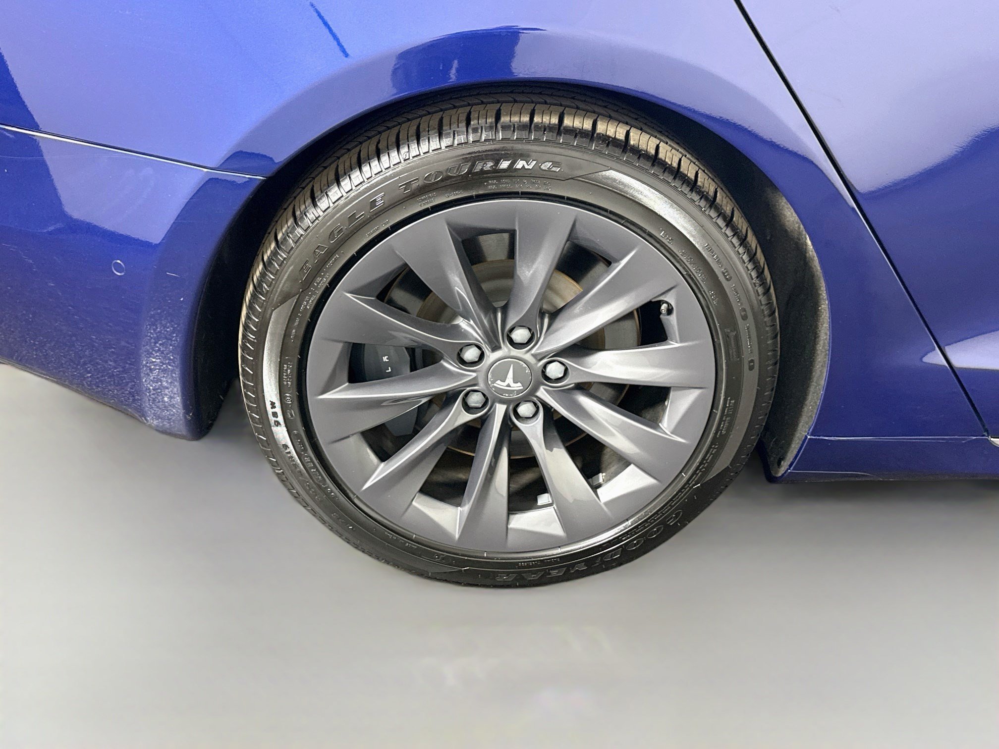 Used 2020 Tesla Model S Long Range AWD/4WD image 32