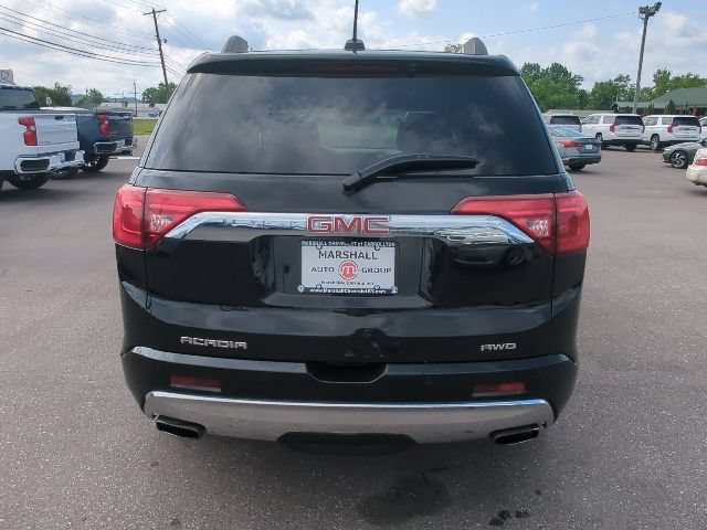 Used 2018 GMC Acadia Denali w/ Technology Package AWD/4WD image 32