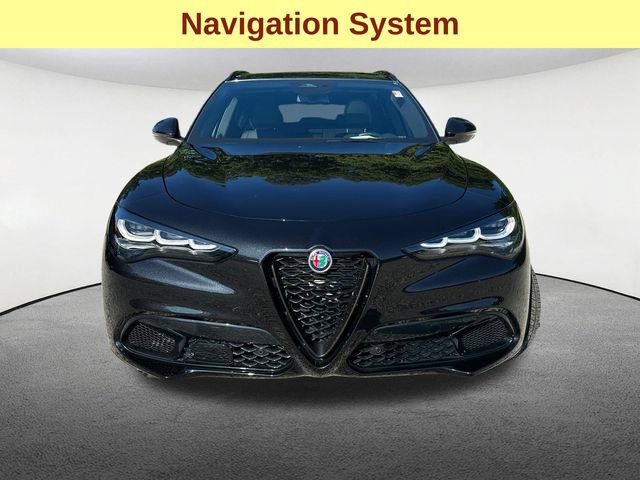 Used 2025 Alfa Romeo Stelvio Sprint w/ Veloce Package AWD/4WD image 4