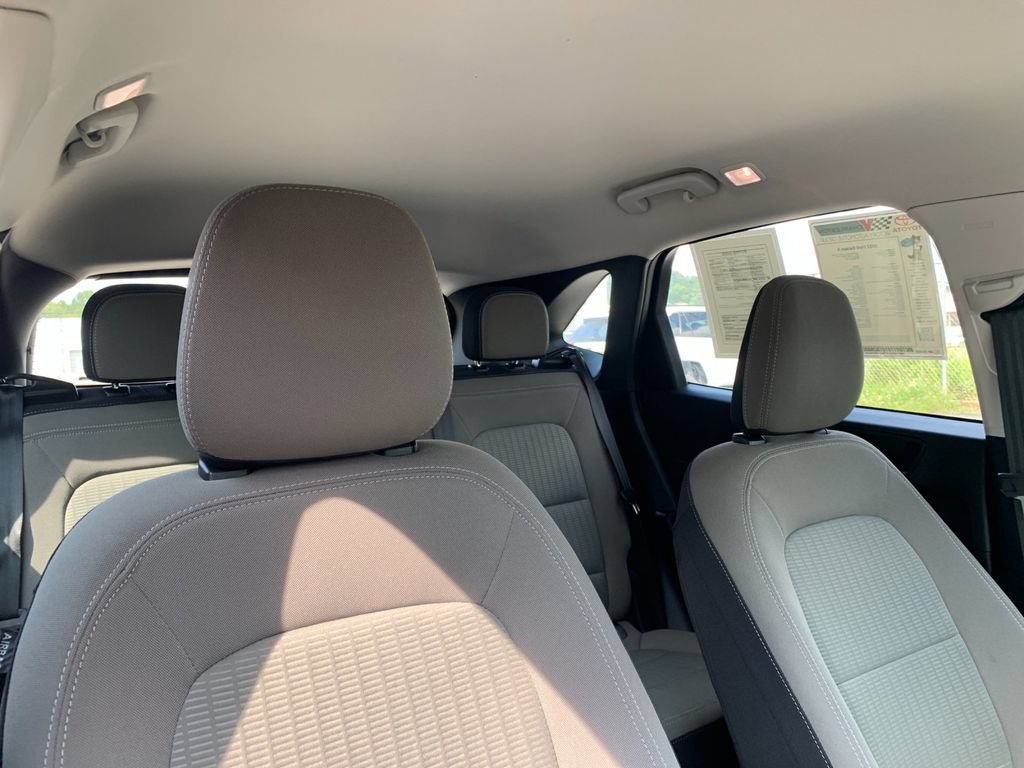 Used 2022 Ford Escape S AWD/4WD image 19