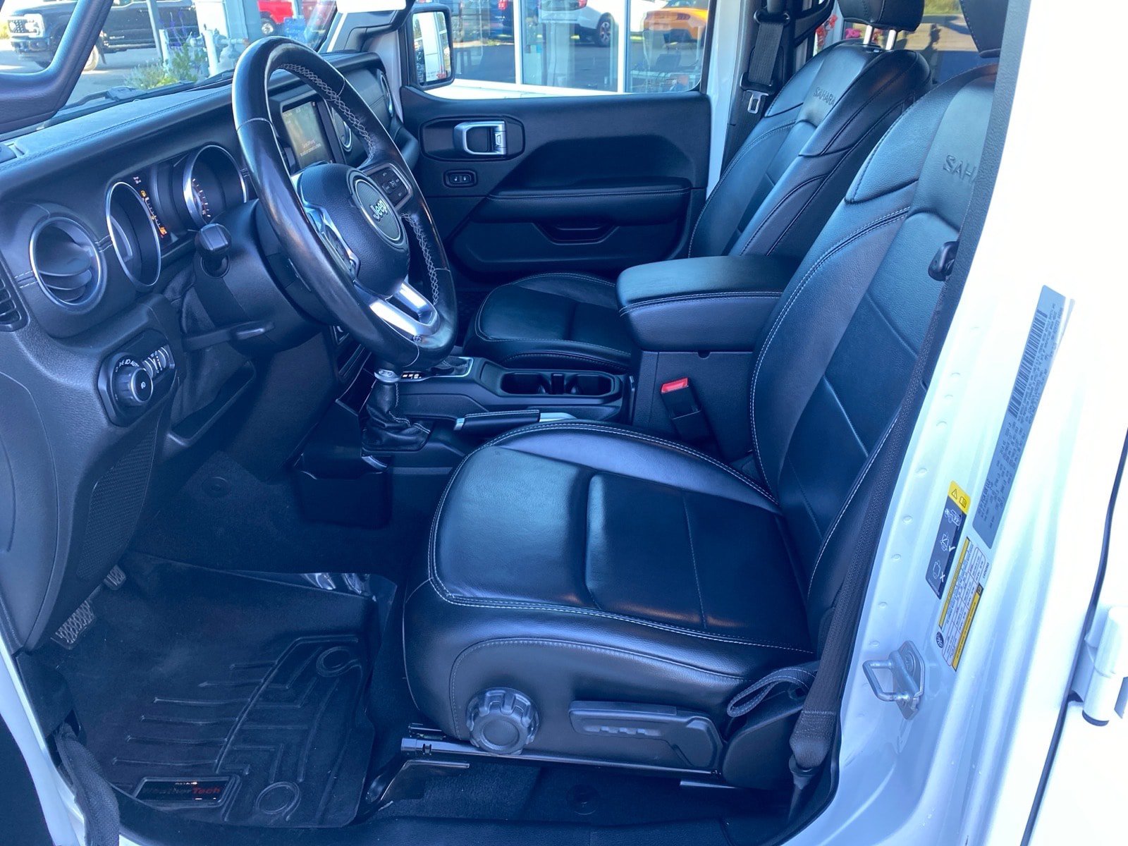Used 2020 Jeep Wrangler Unlimited Sahara AWD/4WD image 10