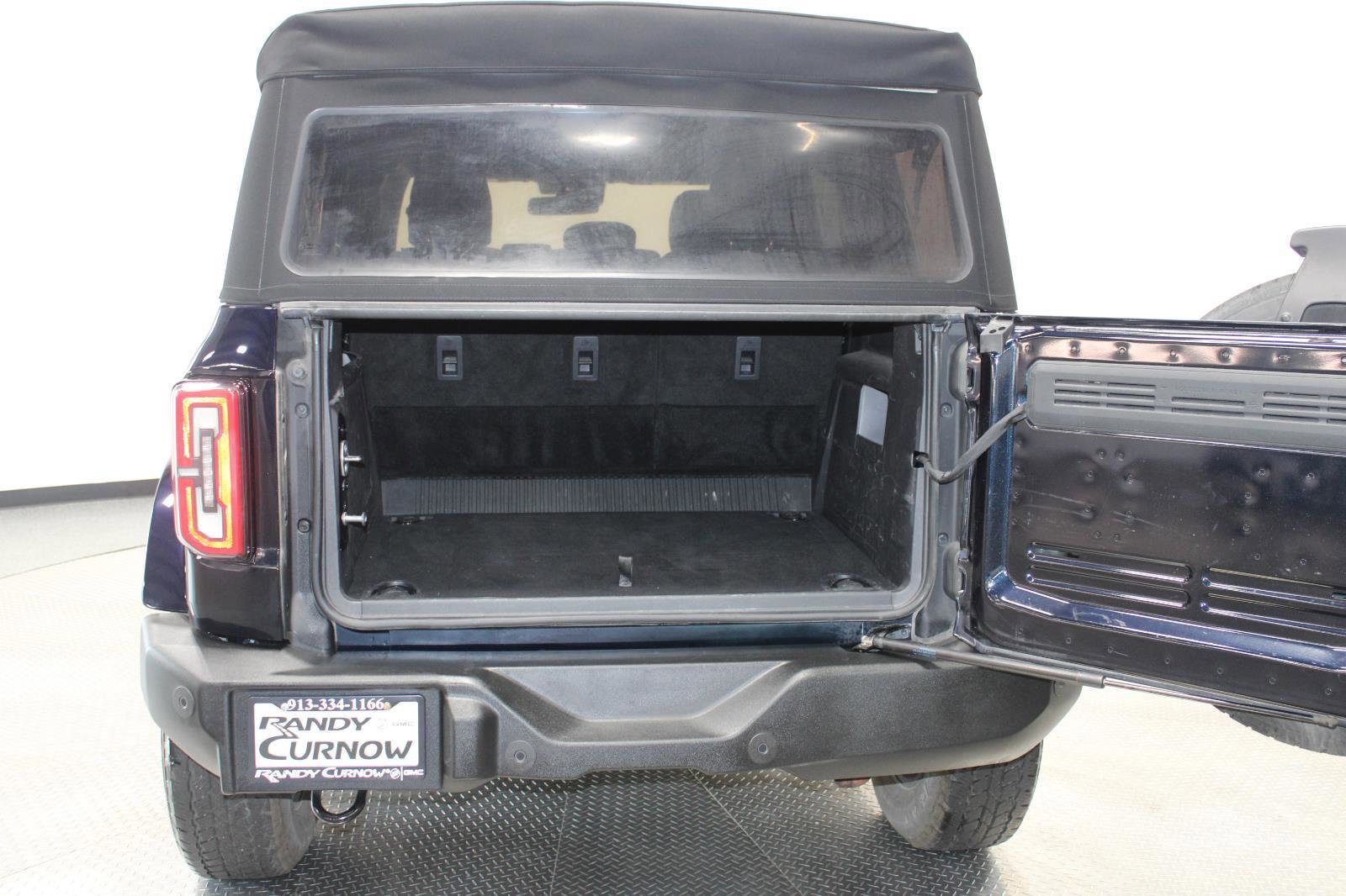 Used 2021 Ford Bronco Outer Banks image 9
